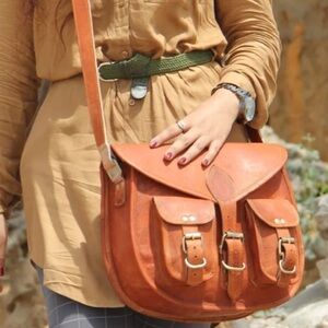 Satchel and Fable Leather Crossbody Shoulder Bag